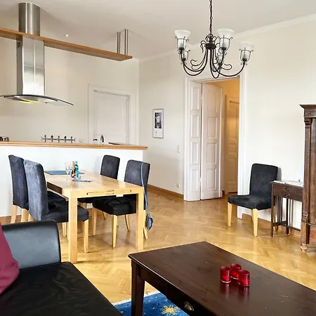 Kramme Apartment